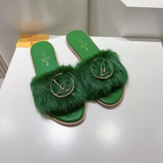 Louis Vuitton Slippers